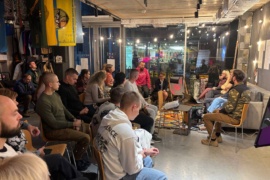 «Це потрібно всім»: у Франківську відбувся круглий стіл щодо вшанування пам’яті загиблих захисників