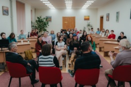 Потреба бути разом. Як у Франківську розвивають культуру спільного читання
