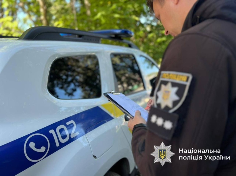 В Івано-Франківську поліцейські відкрили кримінальне провадження за фактом побиття місцевого жителя.
