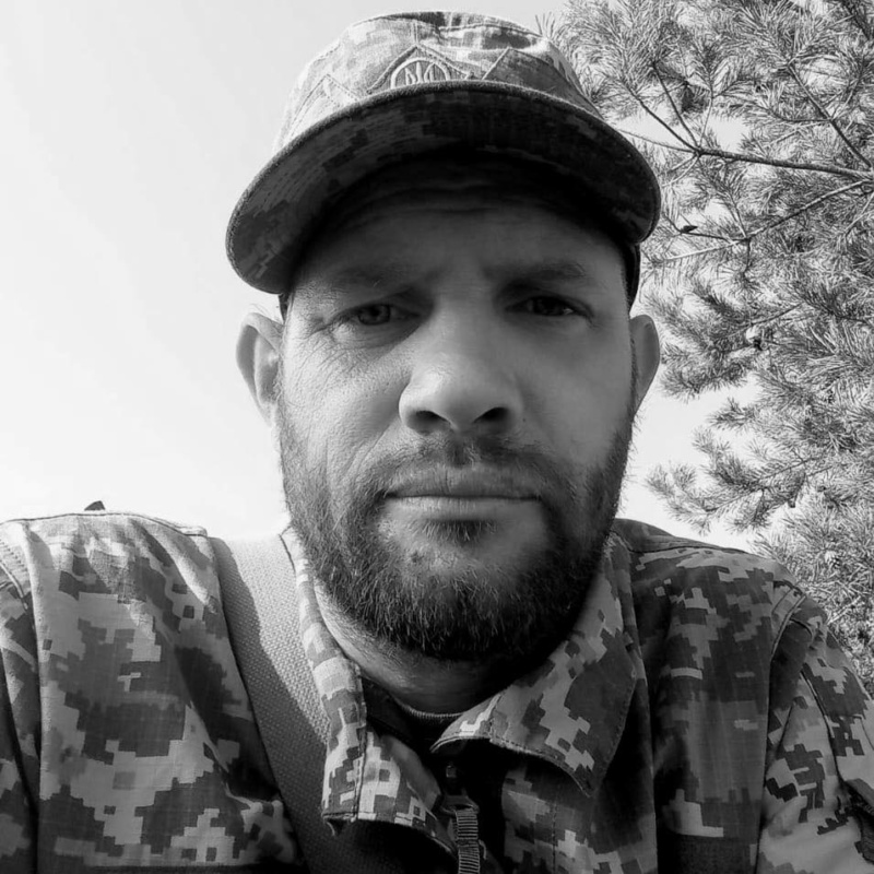 Івано-Франківщина знову має болючі втрати. На війні загинули Степан Човганюк, Дмитро Герук та Дмитро Губанов.