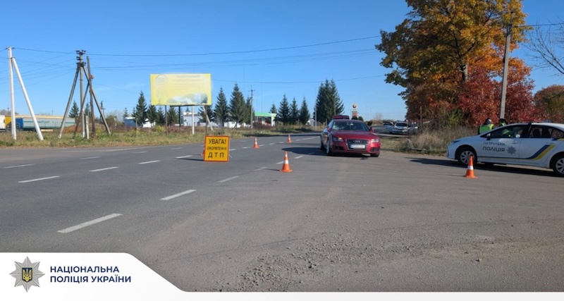 На Івано-Франківщині за минулу добу сталися дві дорожньо-транспортні пригоди, у яких травмувалися двоє людей