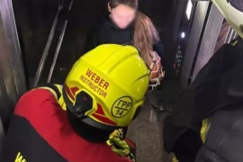 У Франківську рятувальники допомогли дівчинці, яка застрягла у ліфті