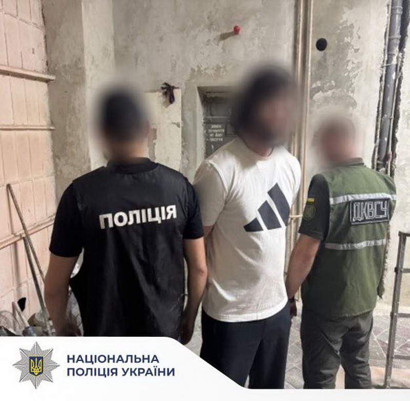 На Прикарпатті судитимуть "авторитета", який за ґратами влаштував рекет