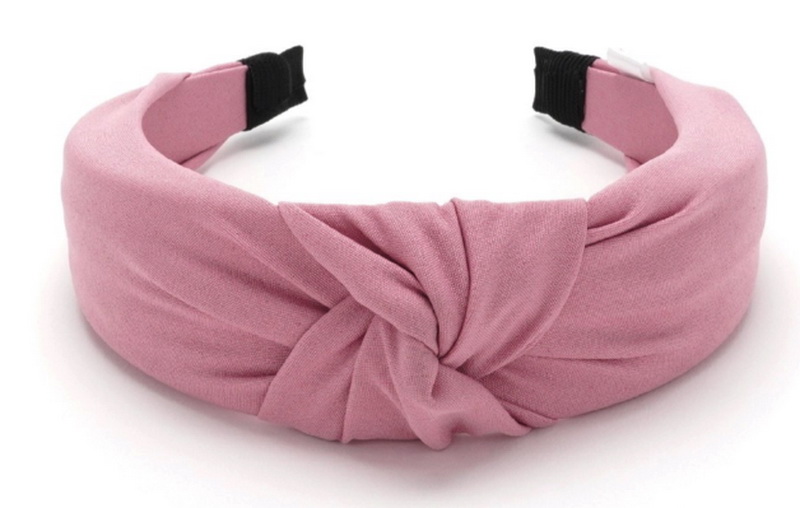 Як вибрати правильні резинки для волосся, які не шкодять дитячим локонам