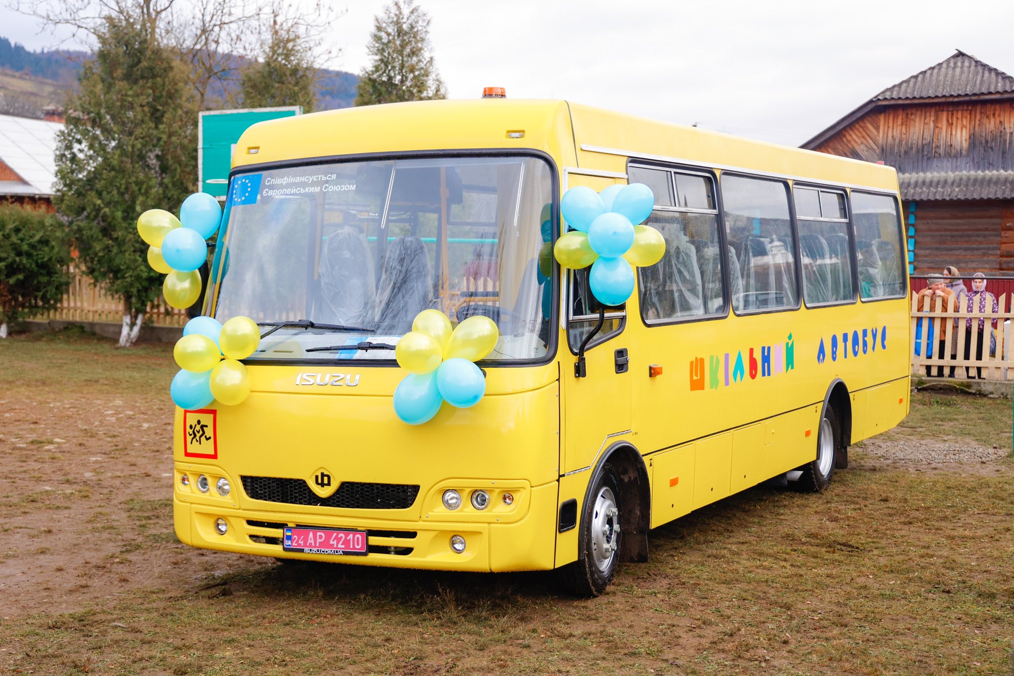 Спаська громада отримала новий шкільний автобус (ФОТО)