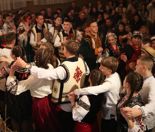 Уже четвертий рік поспіль у селі Єзупіль проводять Андріївські вечорниці