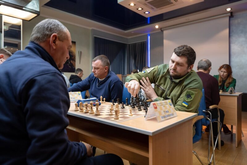 На благодійному турнірі “Прикарпаттяобленерго” зібрало 24 тисячі гривень для військових