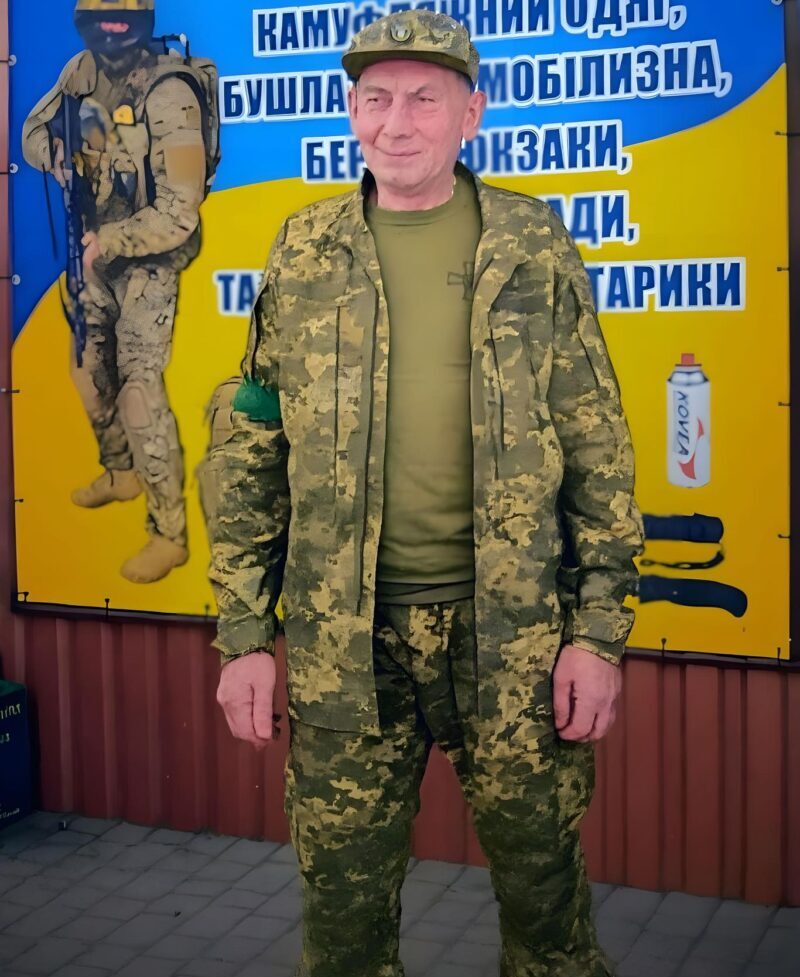 Івано-Франківщина втратила на війні ще двох військових. Загинули Микола Сліпенчук і Федір Галич.