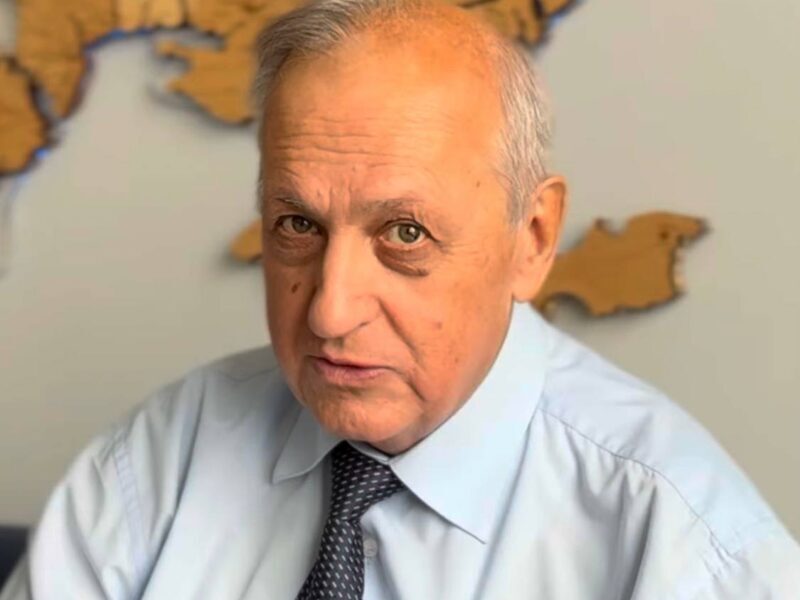 струтинський