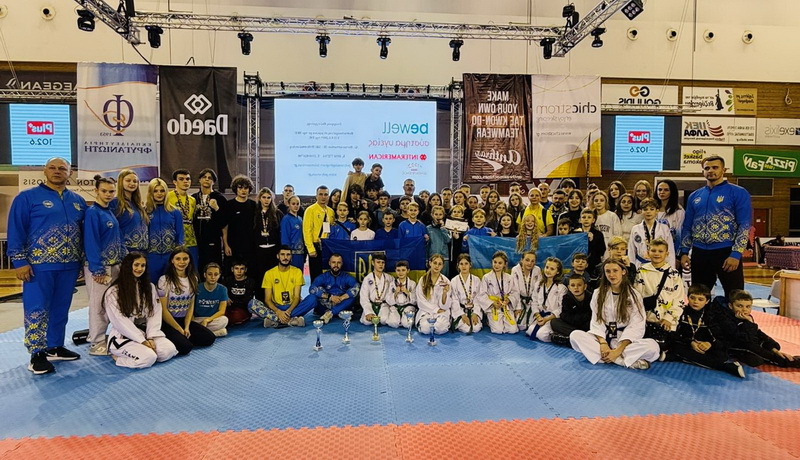 Діти з Прикарпаття зібрали вагому колекцію медалей на Кубку світу з Таеквон-до І.Т.Ф.