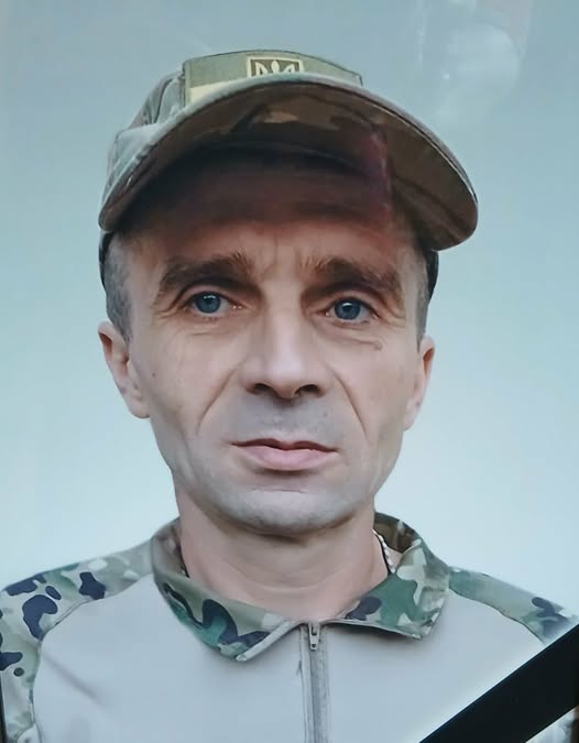 Петра Семчука, Тараса Григоріва та Олександра Почкаєва  Івана Костюка