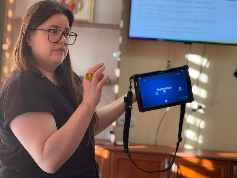 Франківська лікарня отримала від благодійників тепловізор для швидкої діагностики Франківська лікарня отримала від благодійників тепловізор для швидкої діагностики