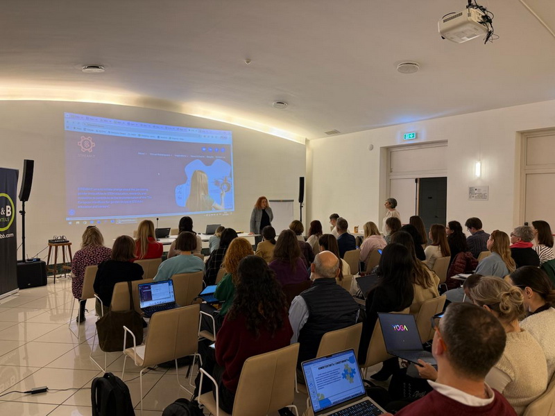 Проректор УКД представив університет в Італії