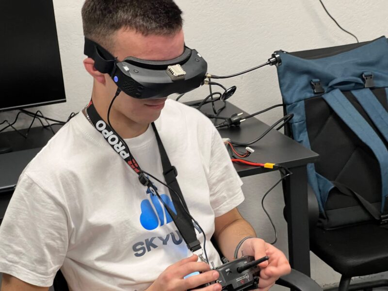 Ветерани вчитимуть мешканців Городенківської громади керувати дронами