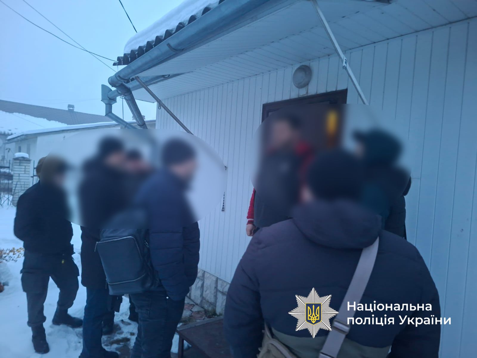 Калушанин з дружиною організували онлайн-крамницю наркотиків на мільйони гривень