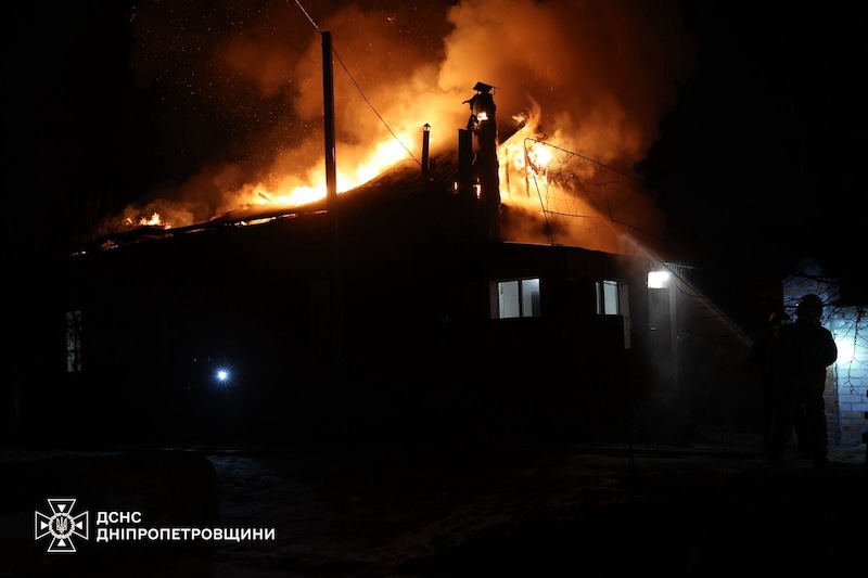Уночі росія атакувала дронами й ракетами низку регіонів - є постраждалі 