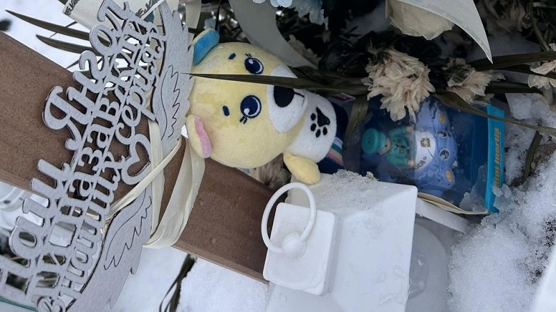 могила дитини