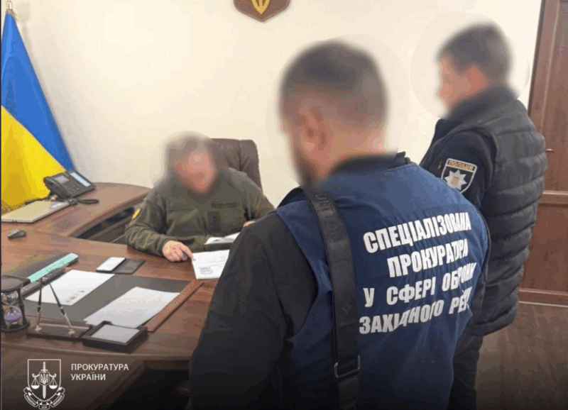 На Прикарпатті, Закарпатті та Львівщині викрили схеми незаконного зняття з військового обліку 