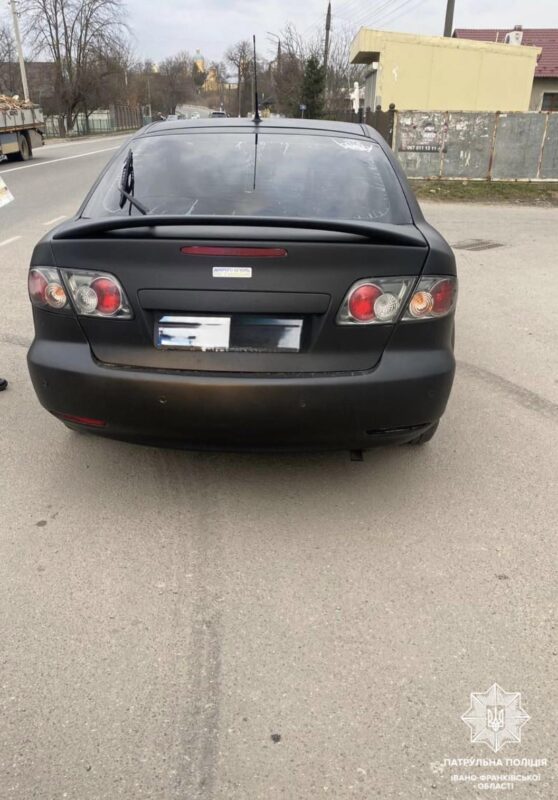 У Коломийському районі патрульні зупинили п`яного водія