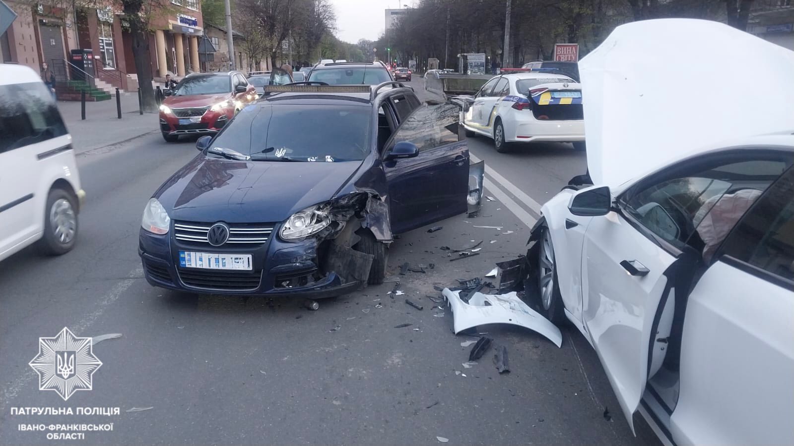 дтп три авто (2)