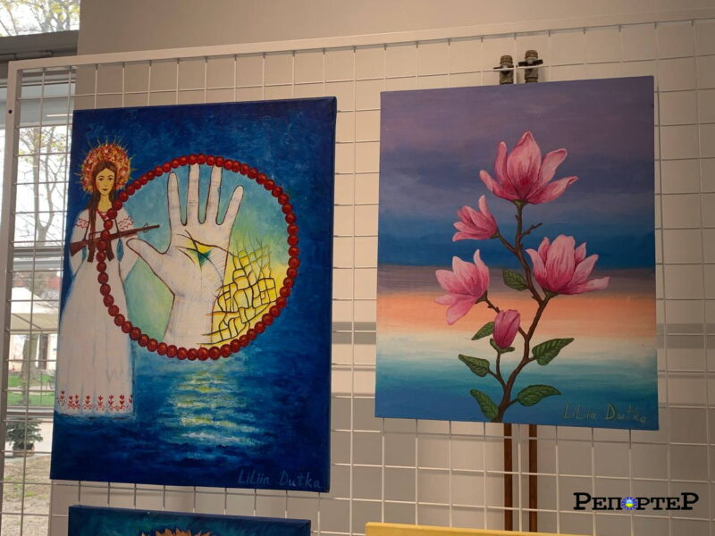 Форми весни, виставка у Франківську