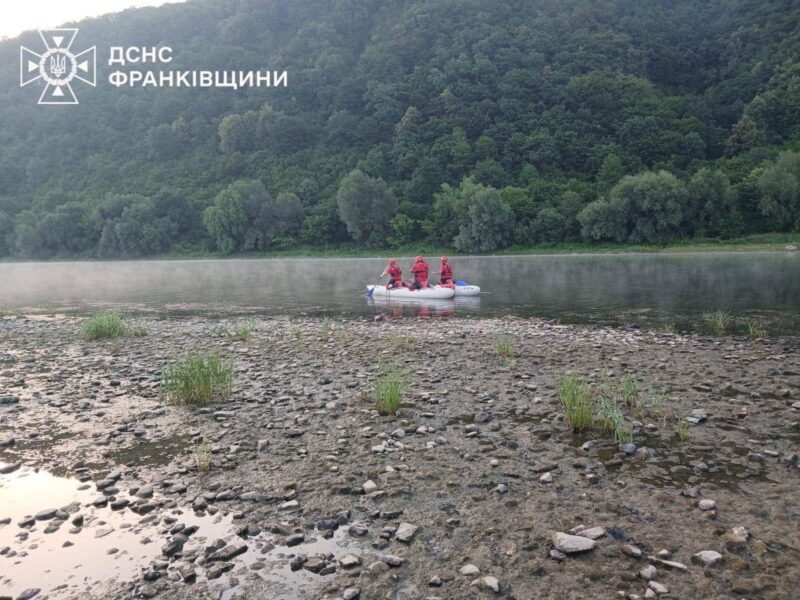 Ймовірно, потонув у Дністрі. На Прикарпатті шукають 17-річного хлопця