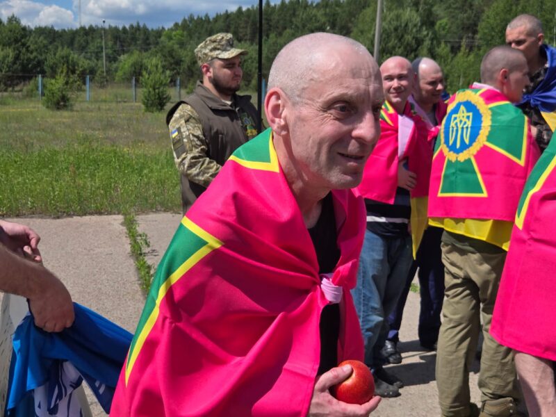 Додому з російського полону повернулися ще 186 українців