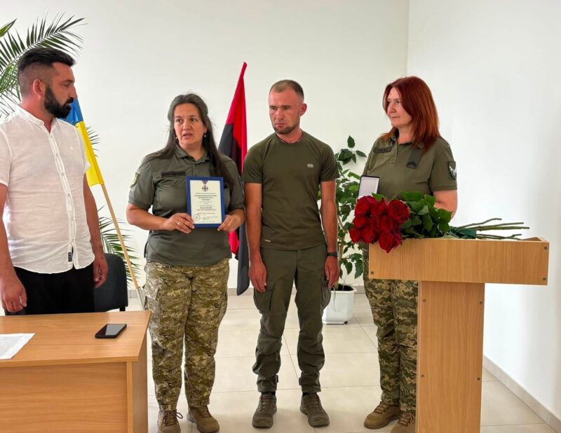 Захисника Омеляна Кабана з Прикарпаття нагородили відзнакою «За незламність»