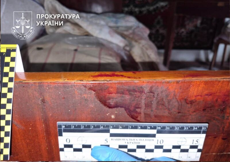 На Прикарпатті син убив 95-річну матір