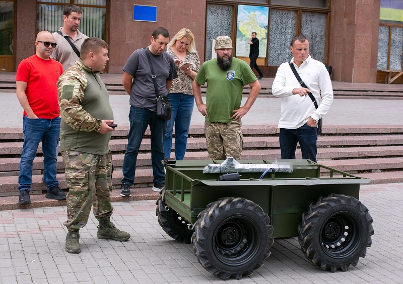 робот2222