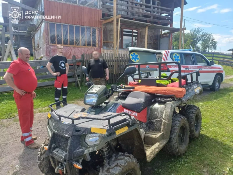 Одеситу стало зле поблизу полонини Кічера біля Ворохти – допомогли рятувальники