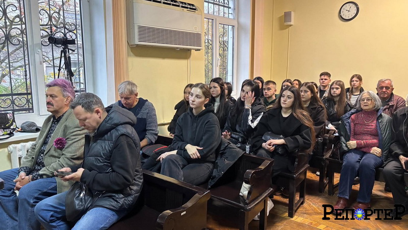 суд Дністер_1